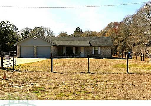 1st image of 318 NE Smith Cox Ln