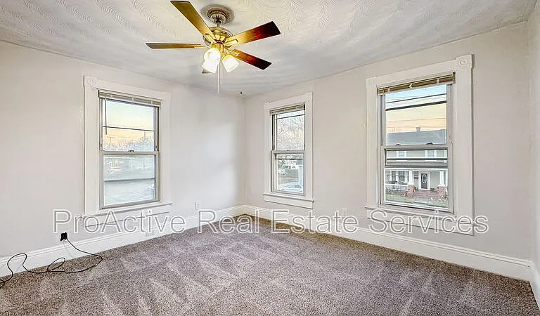 2728 E Virginia Beach Blvd — Photo 21