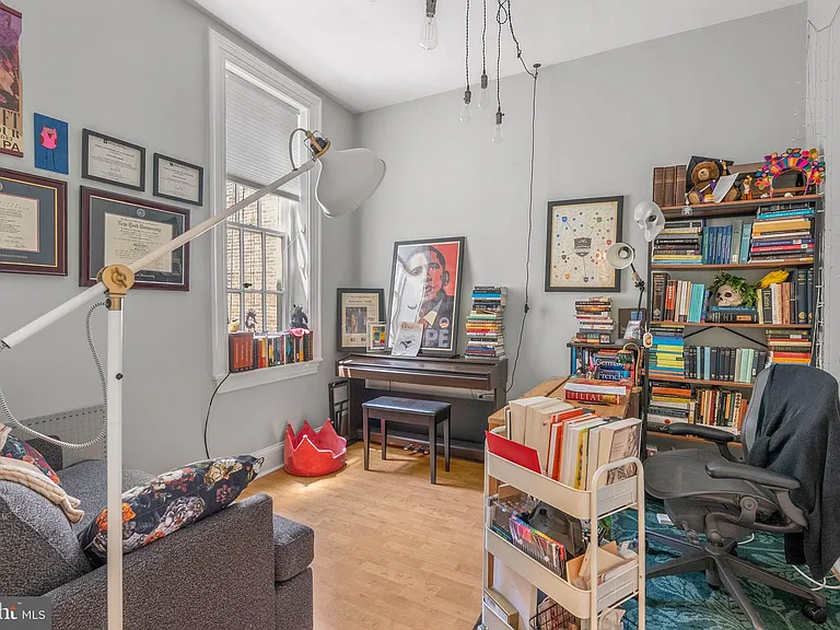 2302 Spruce St #3 — Photo 7