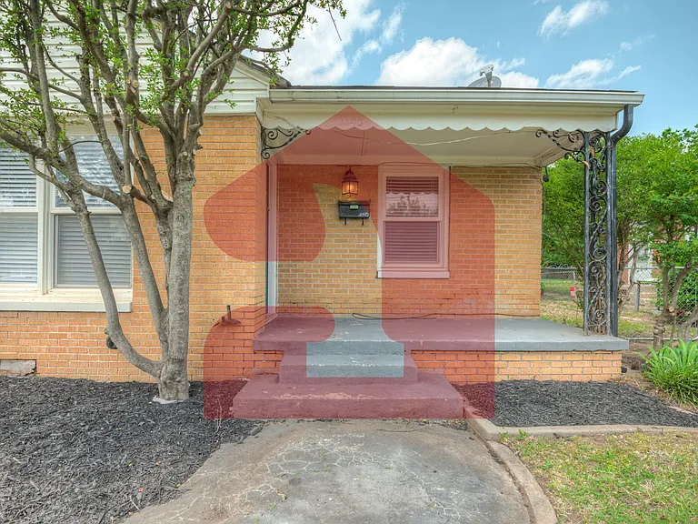 2145 Brighton Ave — Photo 4