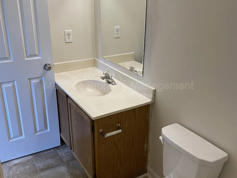 2909 Broyhill Ct — Photo 20