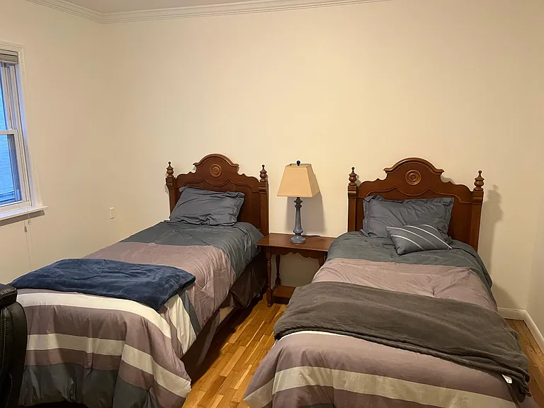 77 Sherman Pl #2 — Photo 2