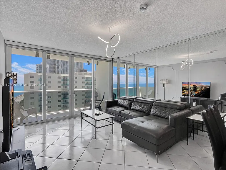 3725 S Ocean Dr #1506 — Photo 24