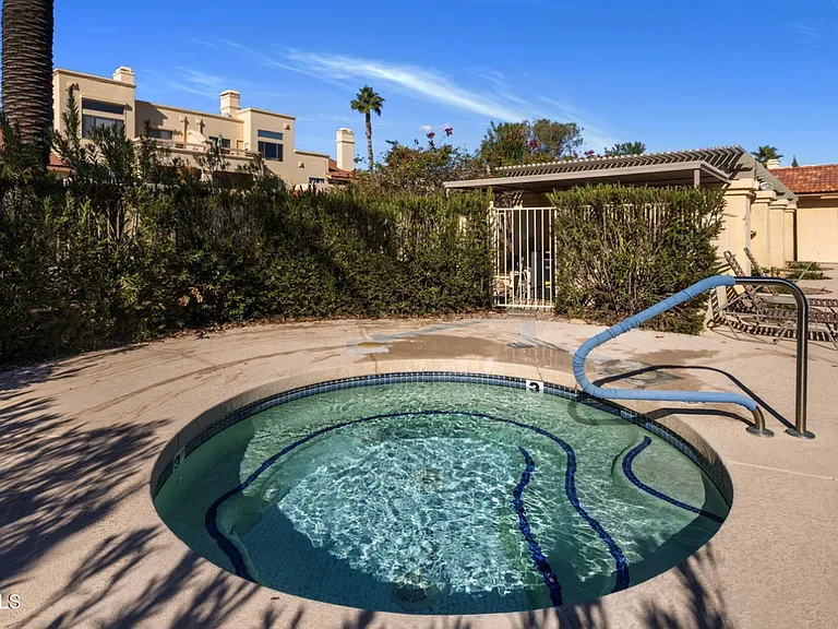 16724 E Gunsight Dr #219 — Photo 2