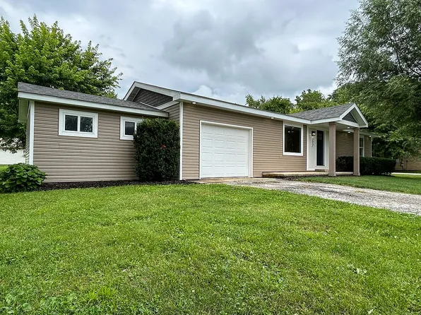 300 W Alabama Ave, Casey, IL 62420