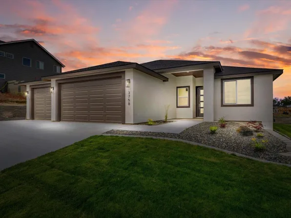 3758 S Nelson St, Kennewick, WA 99338