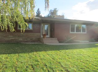 1220 Lewis St, Sheridan, WY 82801
