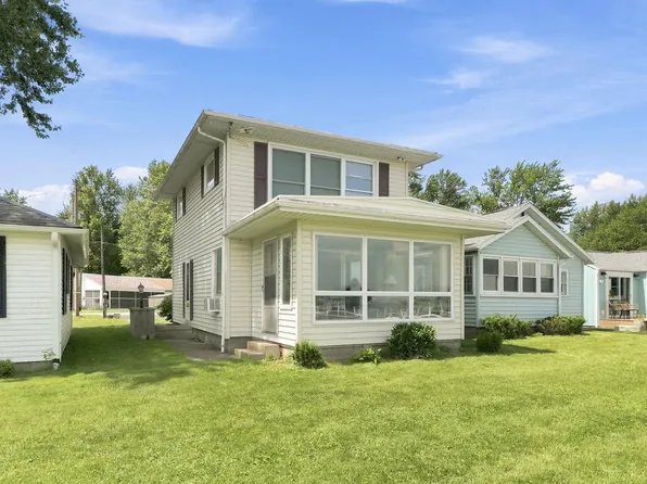 628 E Lakewood Ave, Warsaw, IN 46580