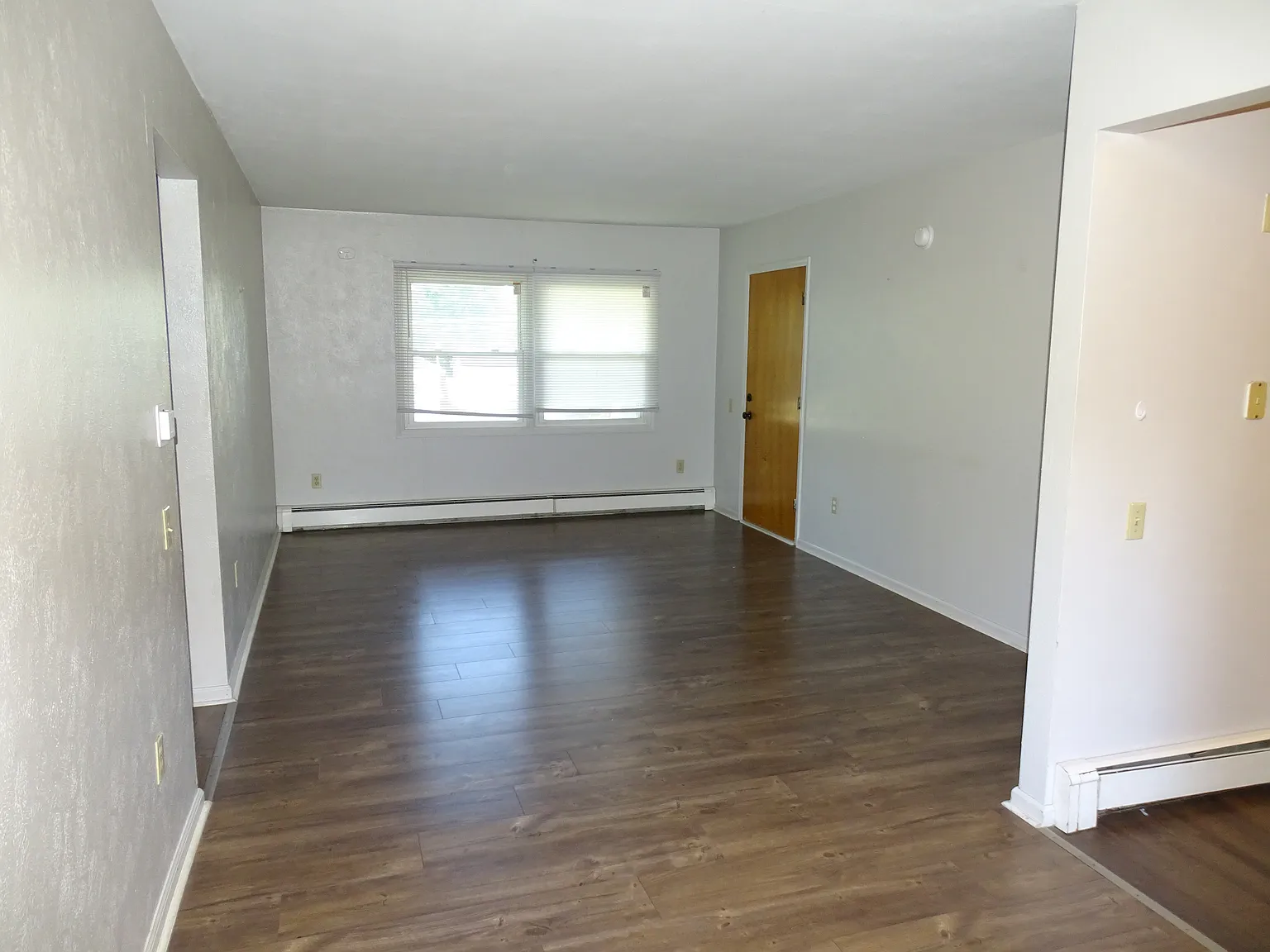 2 bed, $795 — Photo 4