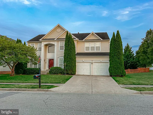 100 Gauguin Dr, Martinsburg, WV 25403