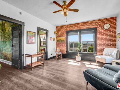 325 W 3rd St Unit 410, Long Beach, CA, 90802