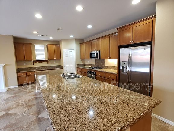 4th image of 83938 Charro Dr
