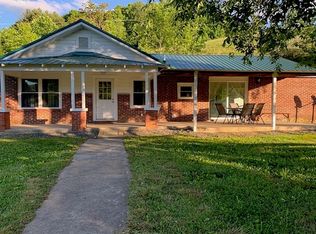 849 Piney Grove Rd, Hampton, TN 37658
