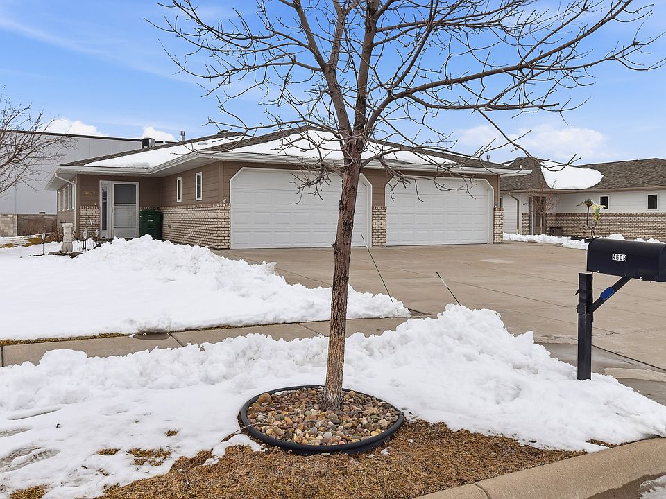 1st image of 4609 12th Ave S #4609