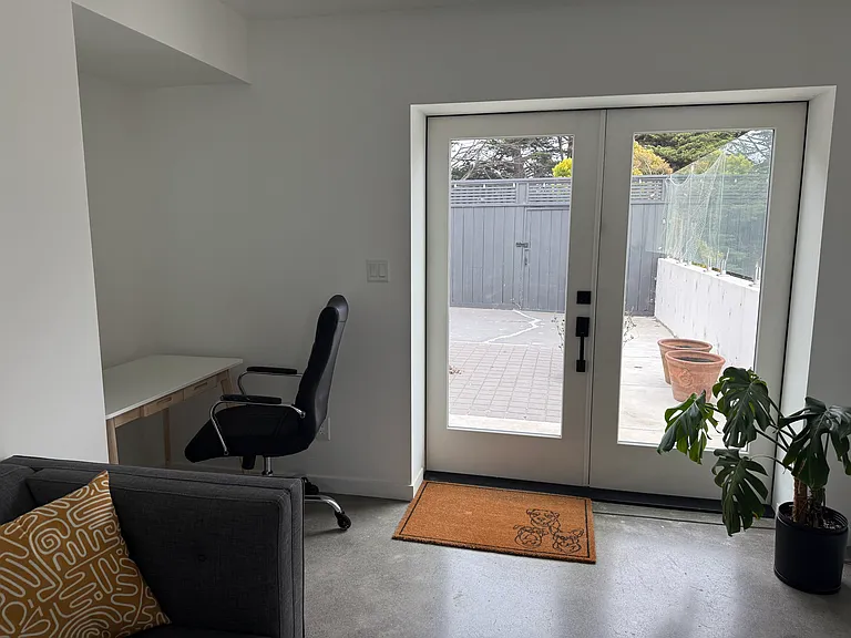 95 Ina Ct — Photo 5