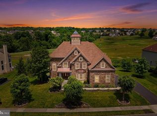 535 Championship Dr, Harleysville, PA 19438