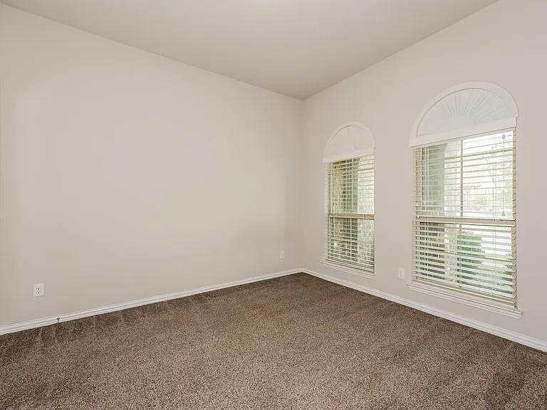 421 Noble Nest Dr — Photo 12