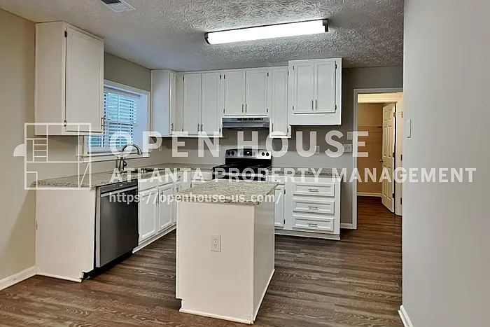 4922 Anclote Dr — Photo 5