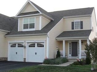 770 Lake Redman Ct, Seven Valleys, PA 17360