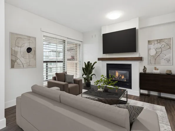 989 Richards St #2002, Vancouver, BC V6B 6R6