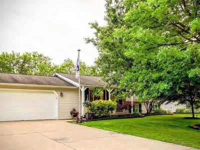 5515 S Aylesbury Dr, Waterford, MI, 48327