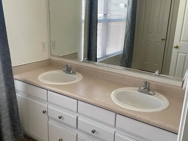 6152 S Sharon Ct — Photo 6