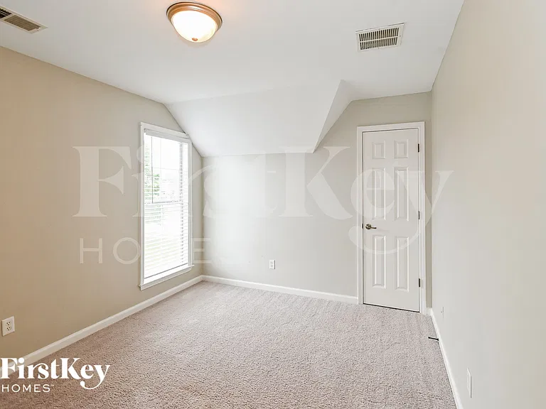 6345 Renwood Loop — Photo 12