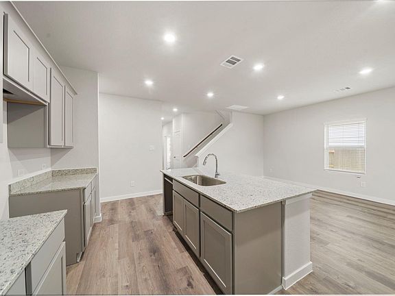 4th image of 4473 Wisenbaker Way