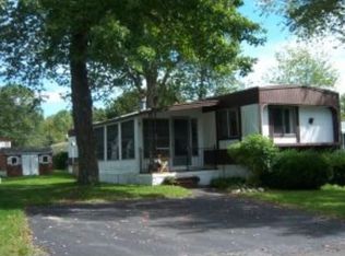 4 Meredith Dr, Hampstead, NH 03841