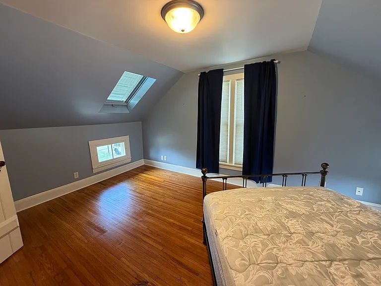 407 N Washington St — Photo 13
