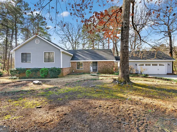 105 Maple Glen Ct, Centerville, GA 31028