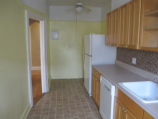 Rented by SUN WOOD REAL ESTATE | media 8