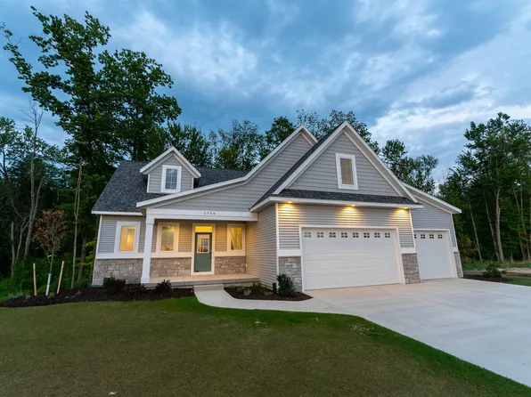 1756 Blaketon Dr, Grand Rapids, MI 49534