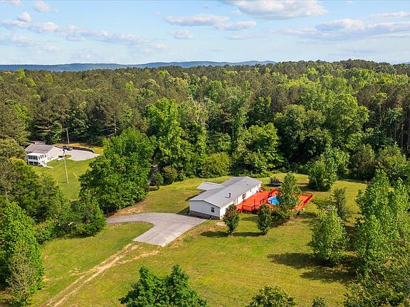 4th image of 138 Hinton Ln