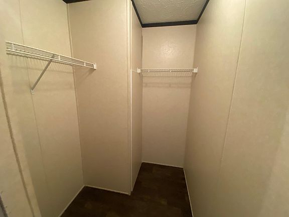 5th image of 59280 Cary Ln