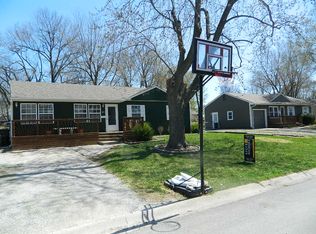 403 SW Highland St, Lees Summit, MO 64063