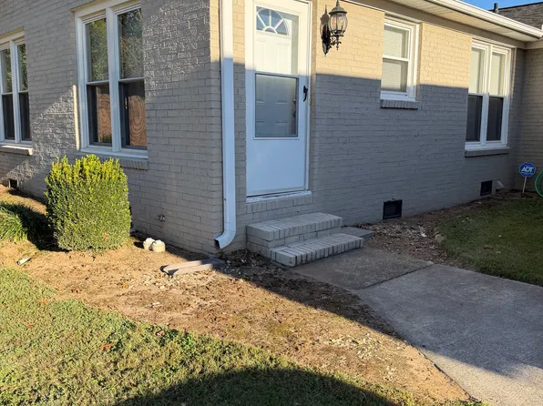 4628 Old Spartanburg Rd #1, Taylors, SC 29687