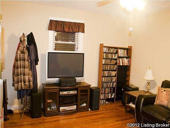 5th image of 1025 Wagner St