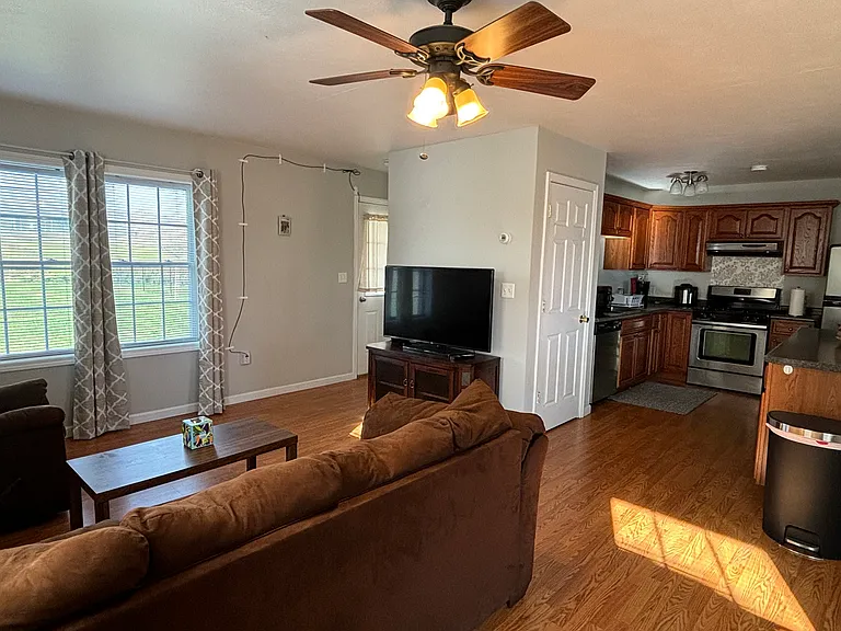 7431 Emi Ln #1 — Photo 6