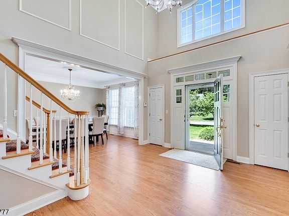 5th image of 5 Willow Way