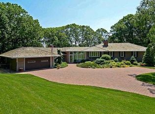 2112 Lower Saint Dennis Rd, Saint Paul, MN 55116