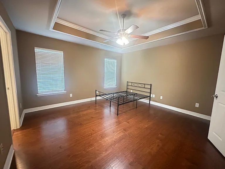 126 Riverbrooke Dr — Photo 3