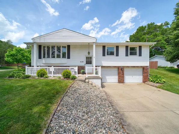 3128 Fawn Ln, Jackson, MI 49201