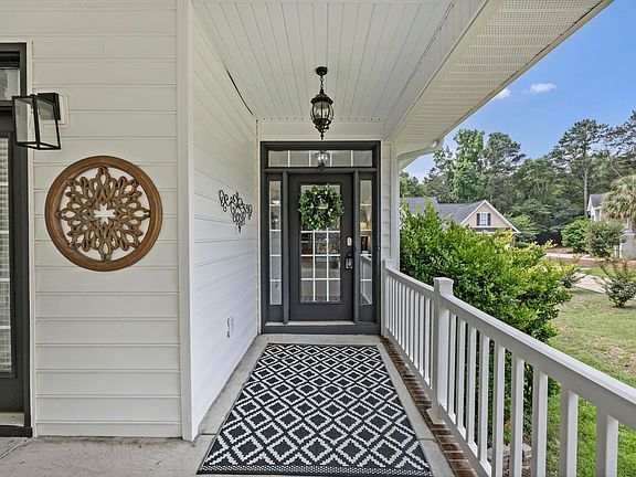 5th image of 303 Vista Springs Cir