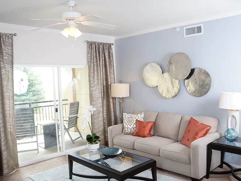 Stone Canyon Apartments — Photo 29