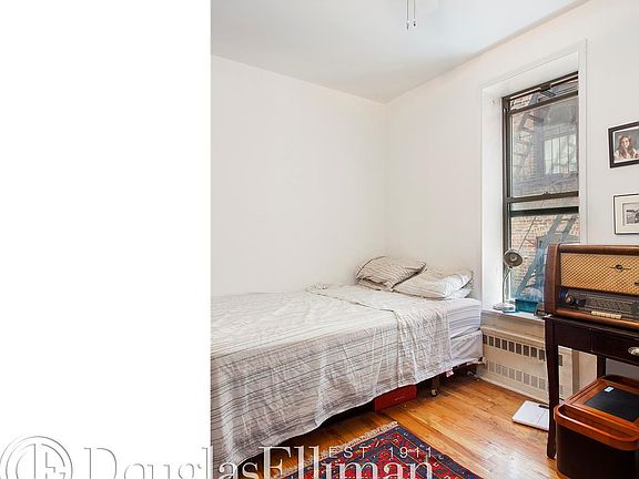 4th image of 604 W 140th St APT 4B
