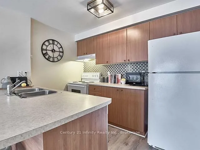 91 Aspen Springs Dr #103 — Photo 7