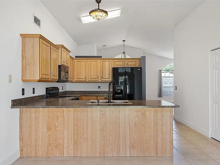 113 Whippoorwill Dr — Photo 16