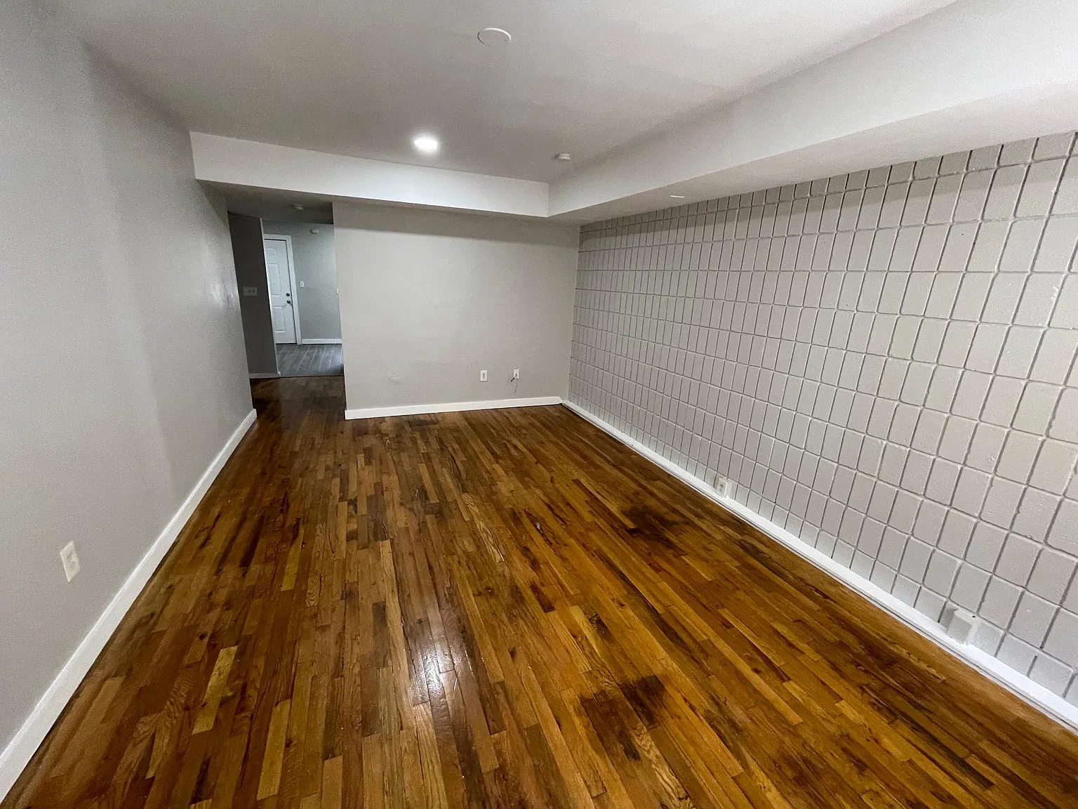 4 bed, 2.5 bath, $2,250 — Photo 3