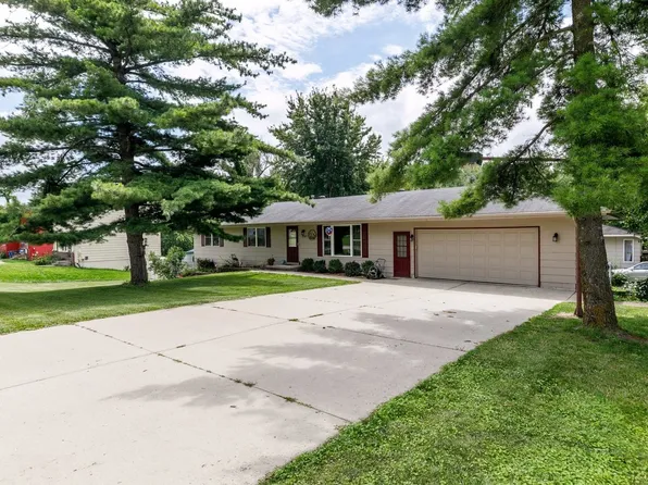 701 E McKinley Ave, Des Moines, IA 50315